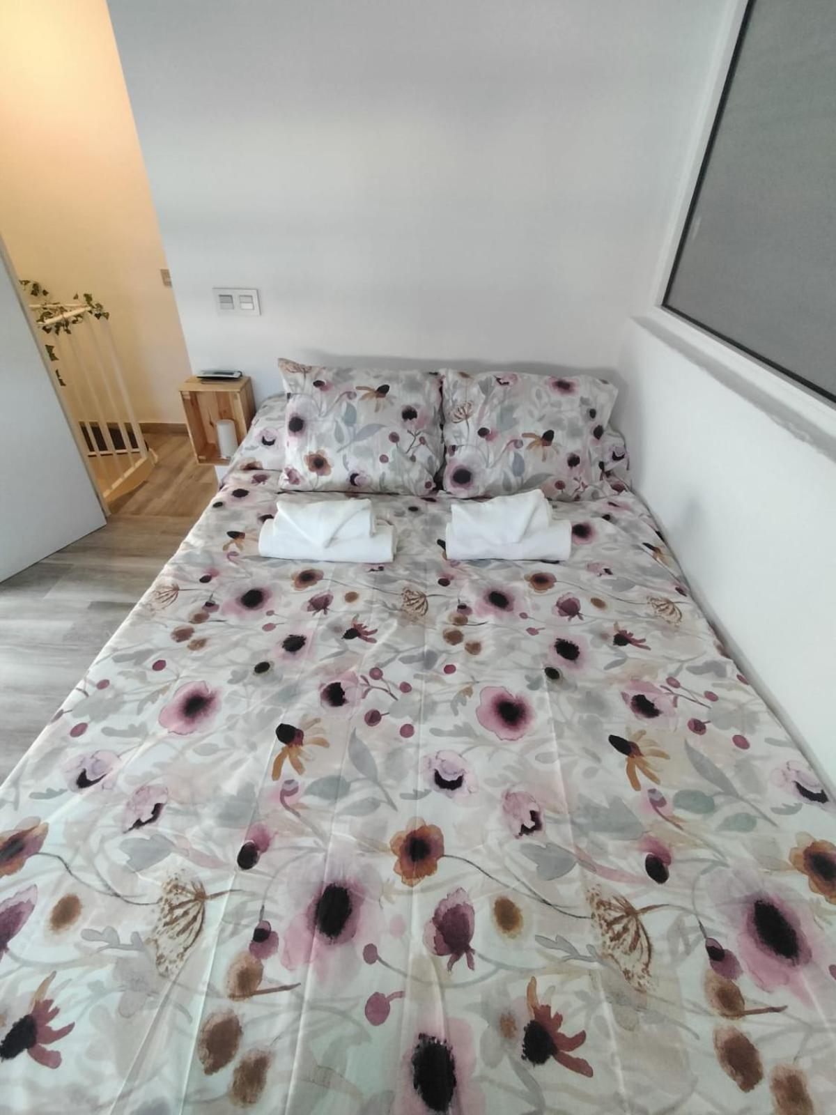 Appartamento Apartamento Caborrubio Málaga Esterno foto