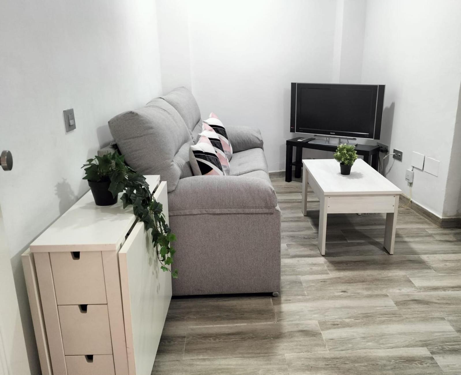 Appartamento Apartamento Caborrubio Málaga Esterno foto