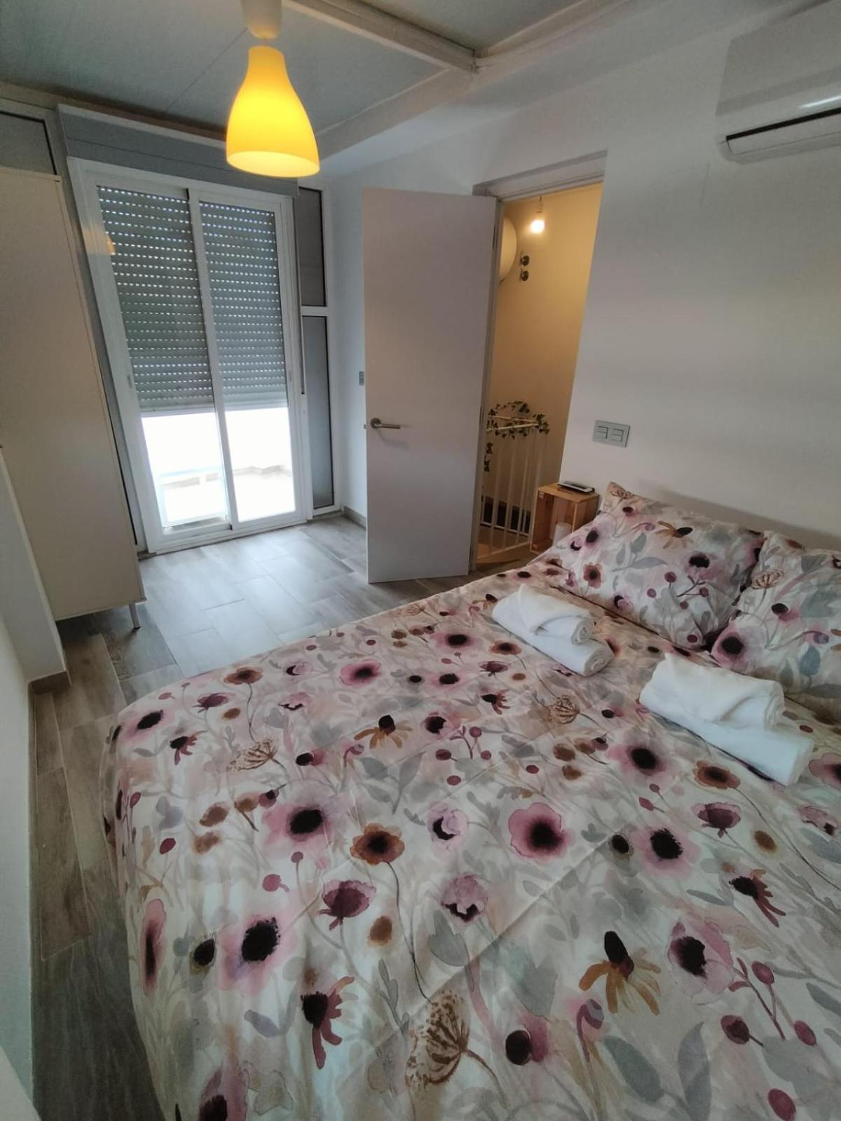 Appartamento Apartamento Caborrubio Málaga Esterno foto